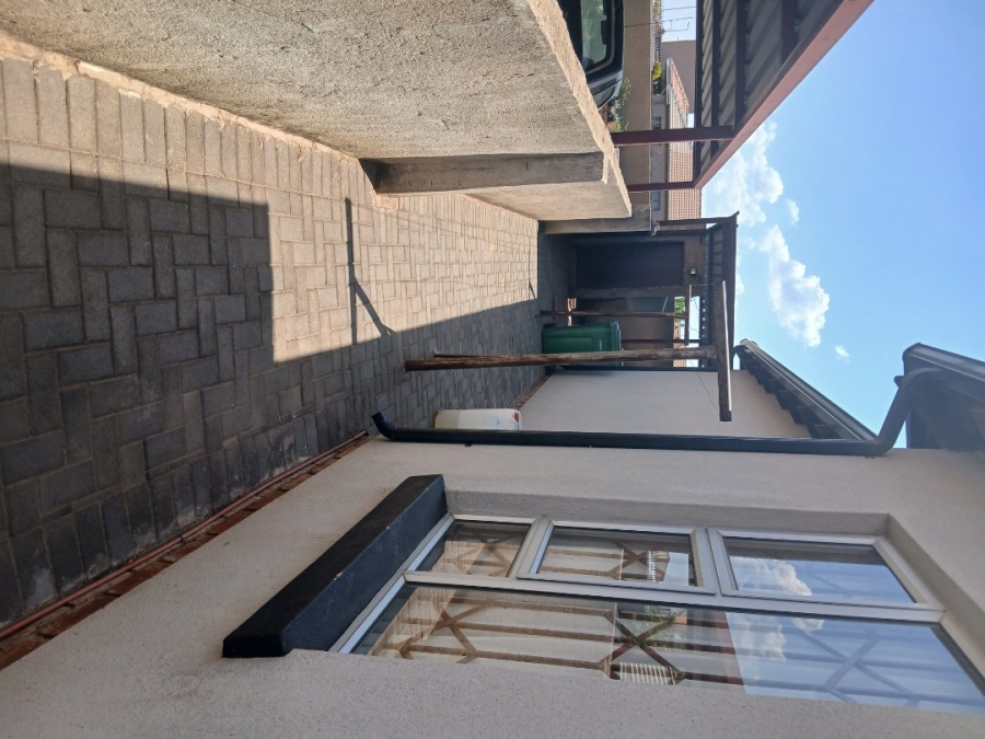 3 Bedroom Property for Sale in Soshanguve VV Gauteng