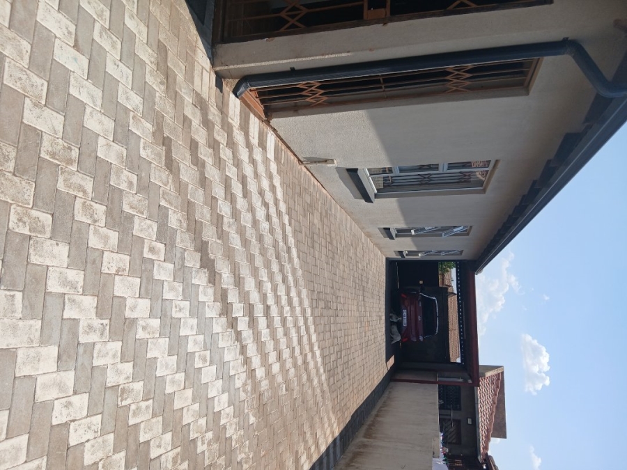 3 Bedroom Property for Sale in Soshanguve VV Gauteng