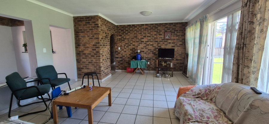 3 Bedroom Property for Sale in Rooihuiskraal Gauteng