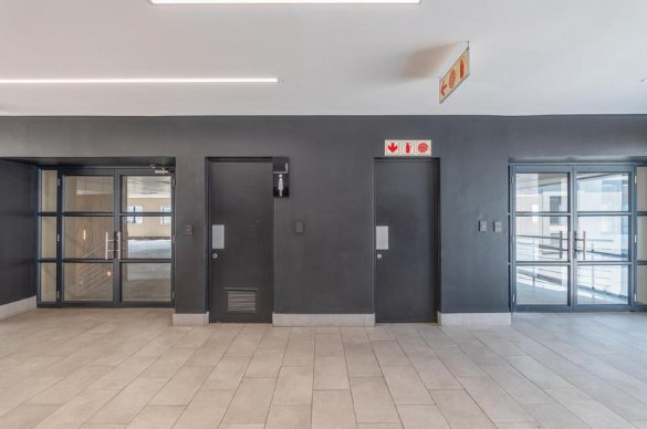 To Let commercial Property for Rent in Strubensvallei Gauteng