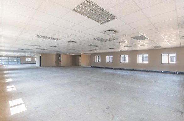 To Let commercial Property for Rent in Strubensvallei Gauteng