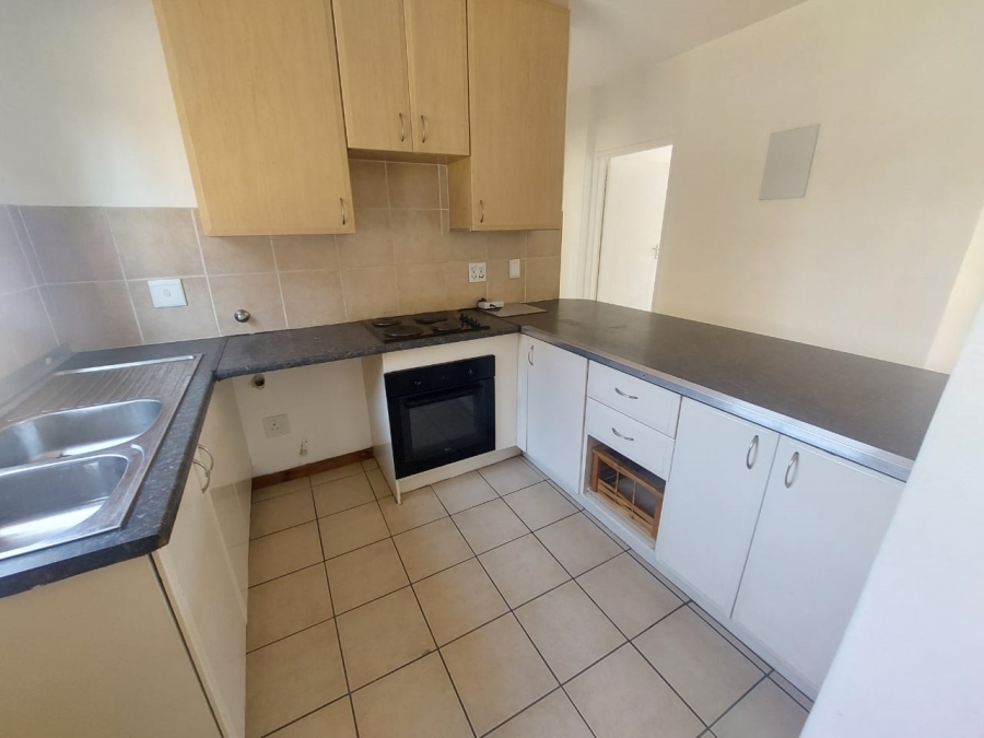 2 Bedroom Property for Sale in Glen Lauriston Gauteng