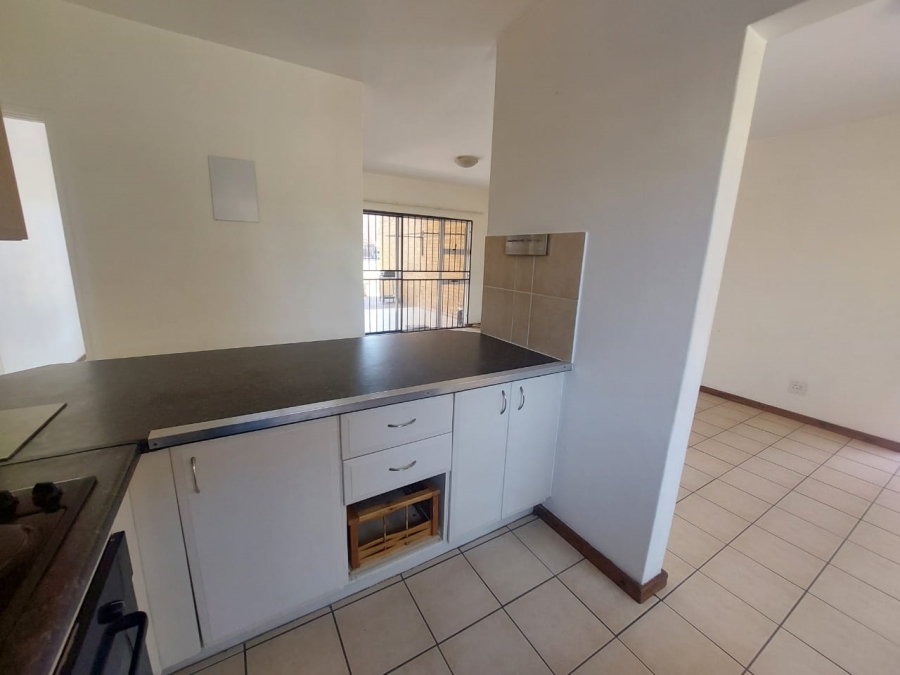 2 Bedroom Property for Sale in Glen Lauriston Gauteng