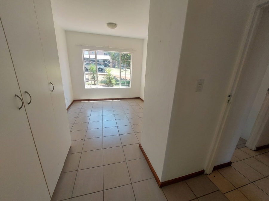 2 Bedroom Property for Sale in Glen Lauriston Gauteng