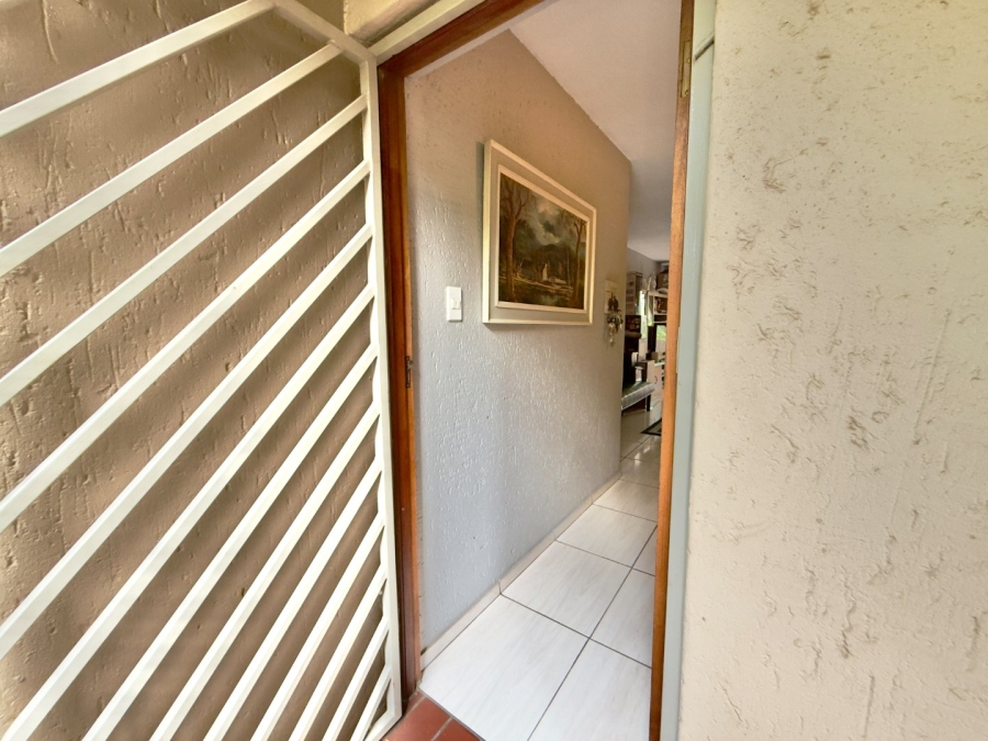 To Let 3 Bedroom Property for Rent in New Market Park Gauteng