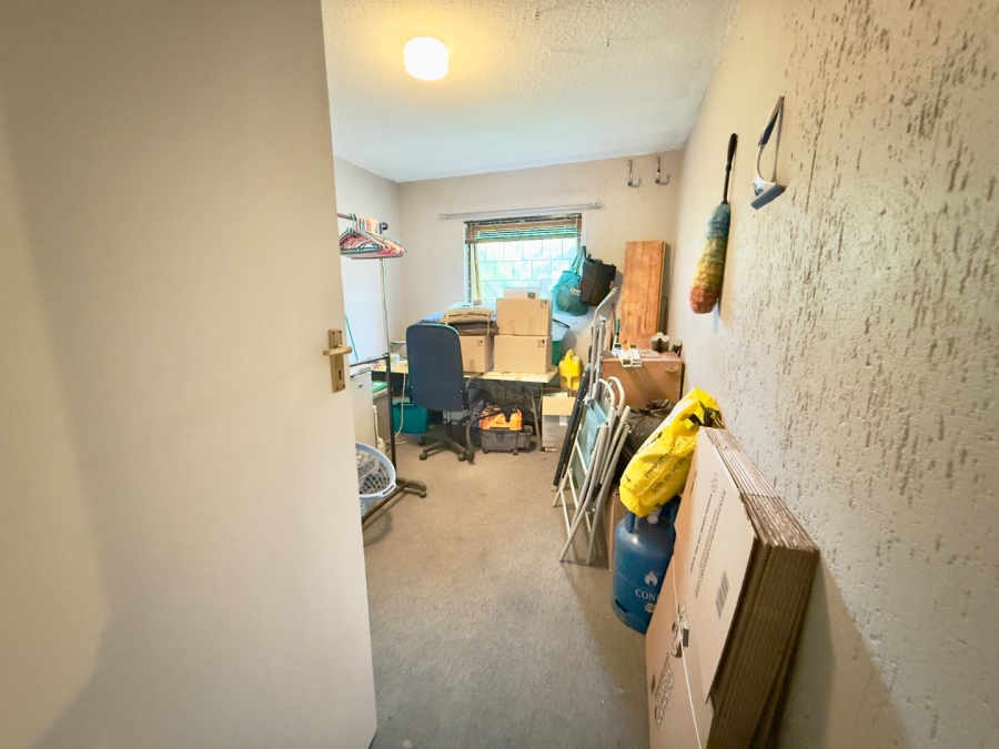 To Let 3 Bedroom Property for Rent in New Market Park Gauteng