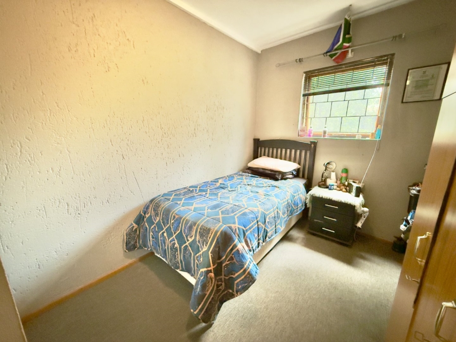 To Let 3 Bedroom Property for Rent in New Market Park Gauteng