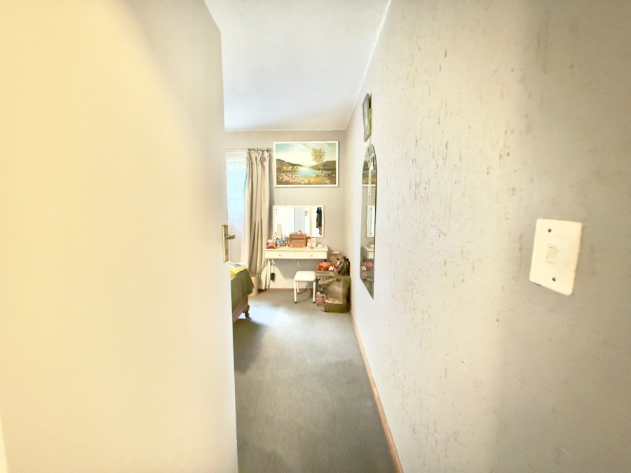 To Let 3 Bedroom Property for Rent in New Market Park Gauteng