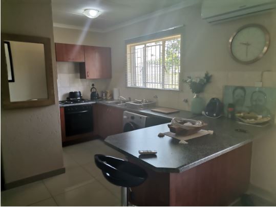 2 Bedroom Property for Sale in Greenstone Hill Gauteng