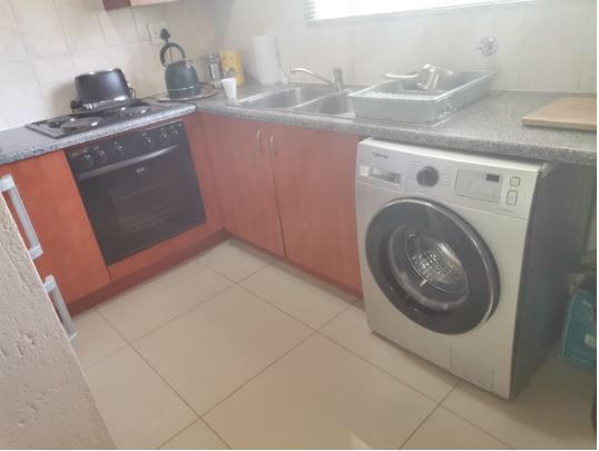 2 Bedroom Property for Sale in Greenstone Hill Gauteng