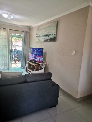 2 Bedroom Property for Sale in Greenstone Hill Gauteng