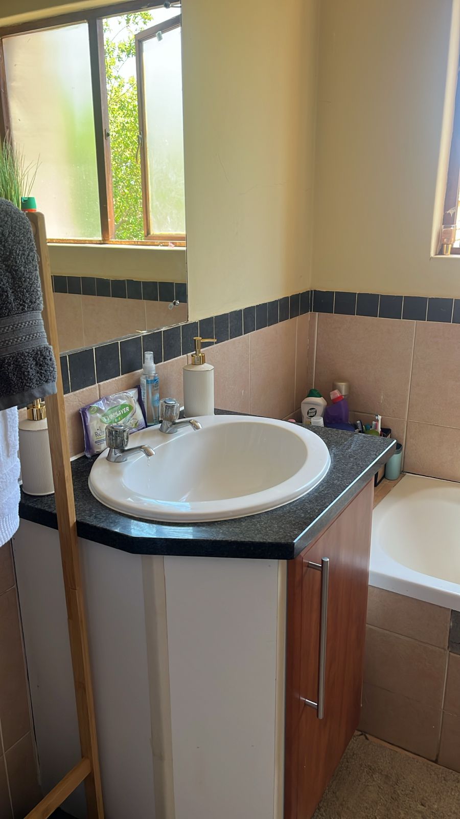 2 Bedroom Property for Sale in Monavoni Gauteng