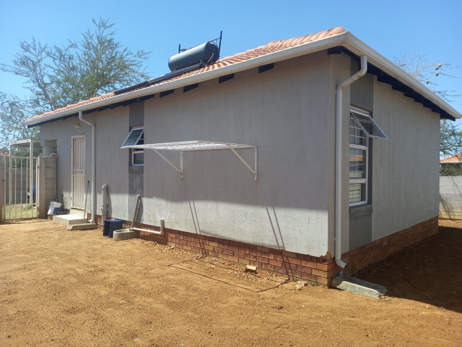 To Let 3 Bedroom Property for Rent in Zandfontein AH Gauteng
