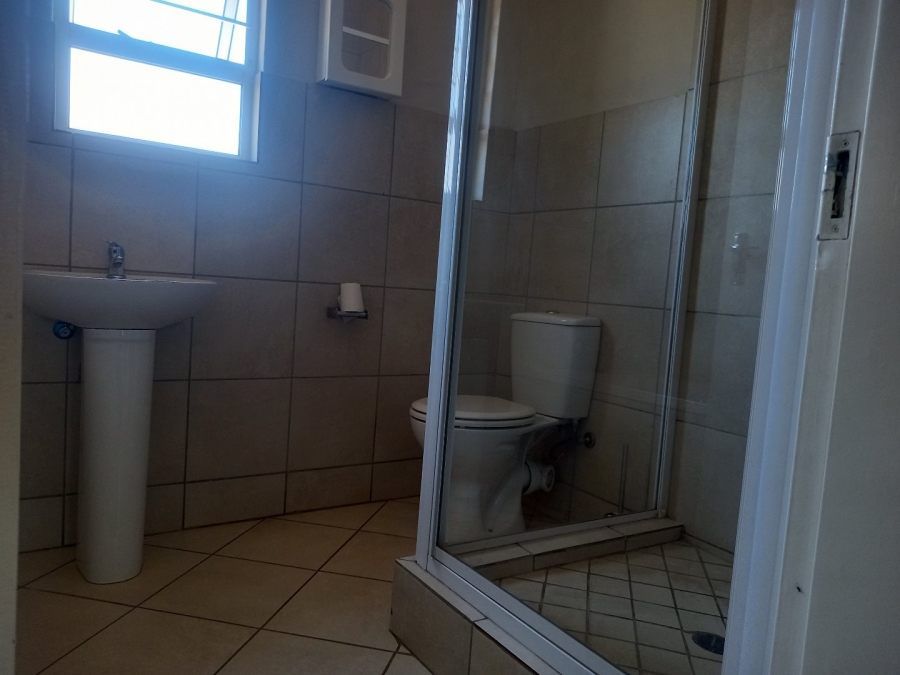 To Let 3 Bedroom Property for Rent in Zandfontein AH Gauteng