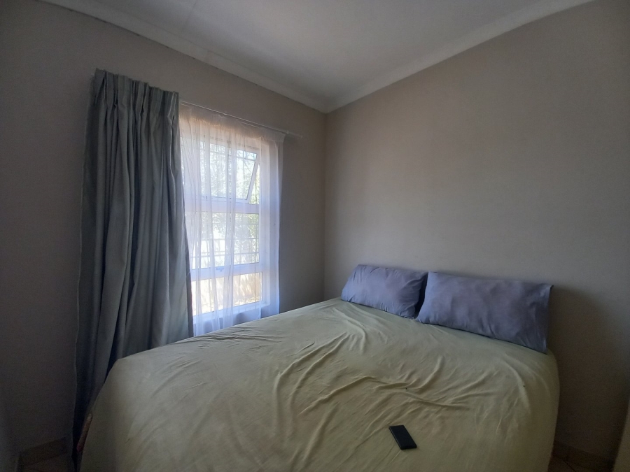 To Let 3 Bedroom Property for Rent in Zandfontein AH Gauteng