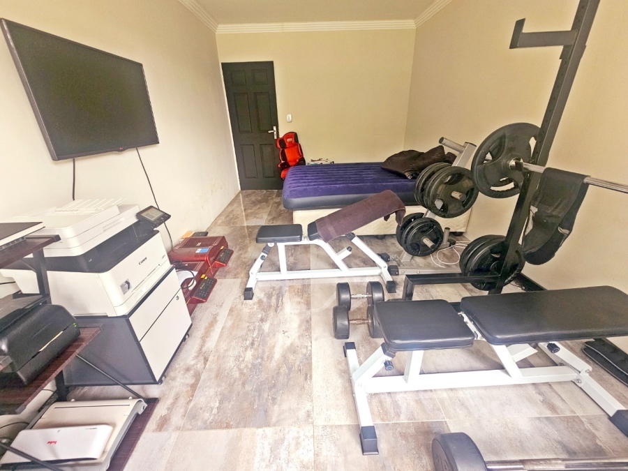 5 Bedroom Property for Sale in Parkrand Gauteng