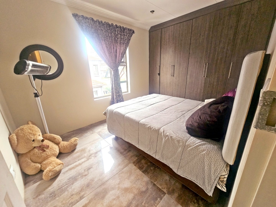 5 Bedroom Property for Sale in Parkrand Gauteng