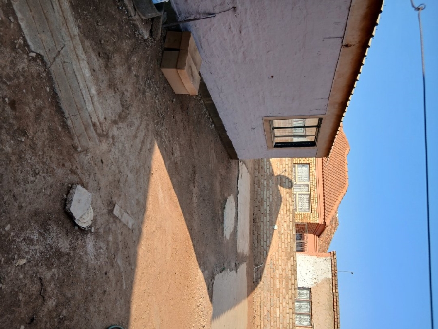 2 Bedroom Property for Sale in Soshanguve South Ext 4 Gauteng
