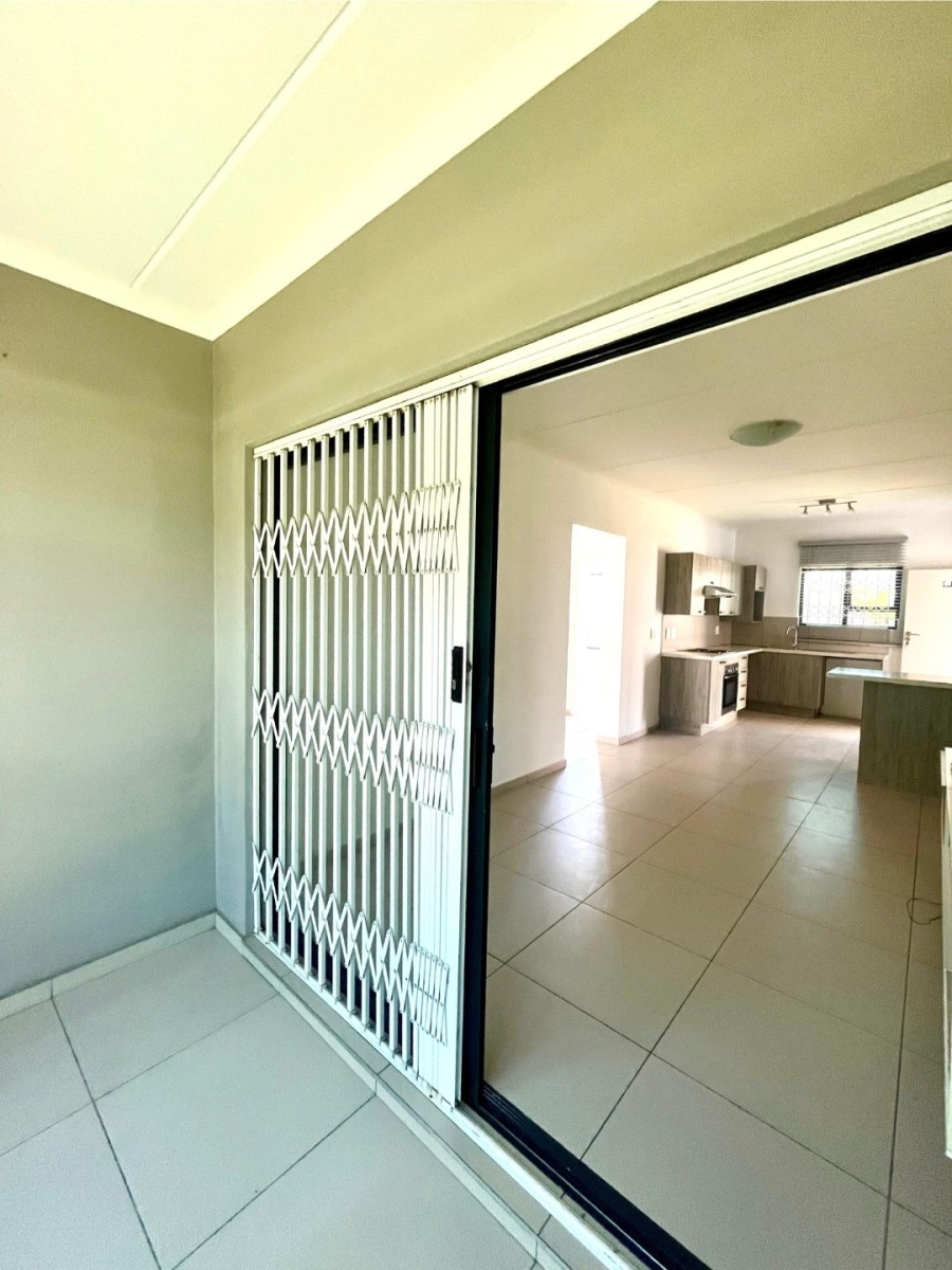 To Let 3 Bedroom Property for Rent in Erand Gardens Gauteng