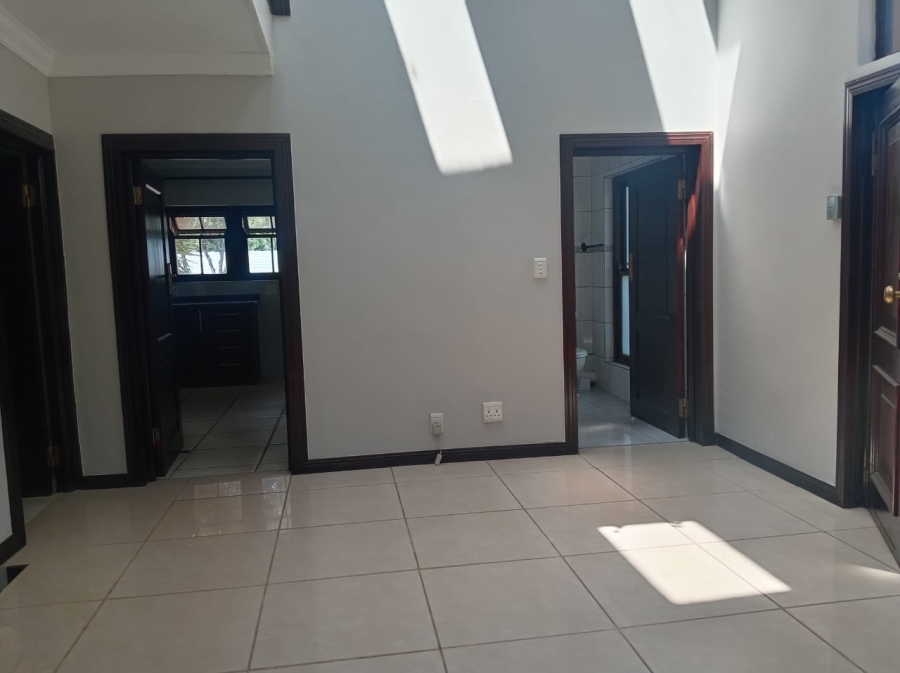 6 Bedroom Property for Sale in Kyalami Estates Gauteng