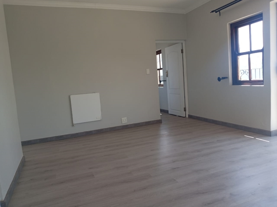 6 Bedroom Property for Sale in Kyalami Estates Gauteng