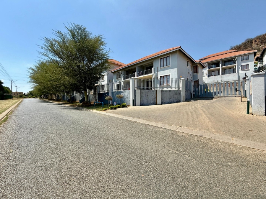 2 Bedroom Property for Sale in Winchester Hills Gauteng