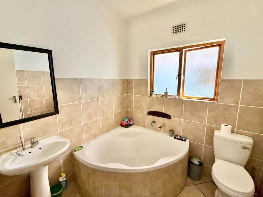 2 Bedroom Property for Sale in Winchester Hills Gauteng