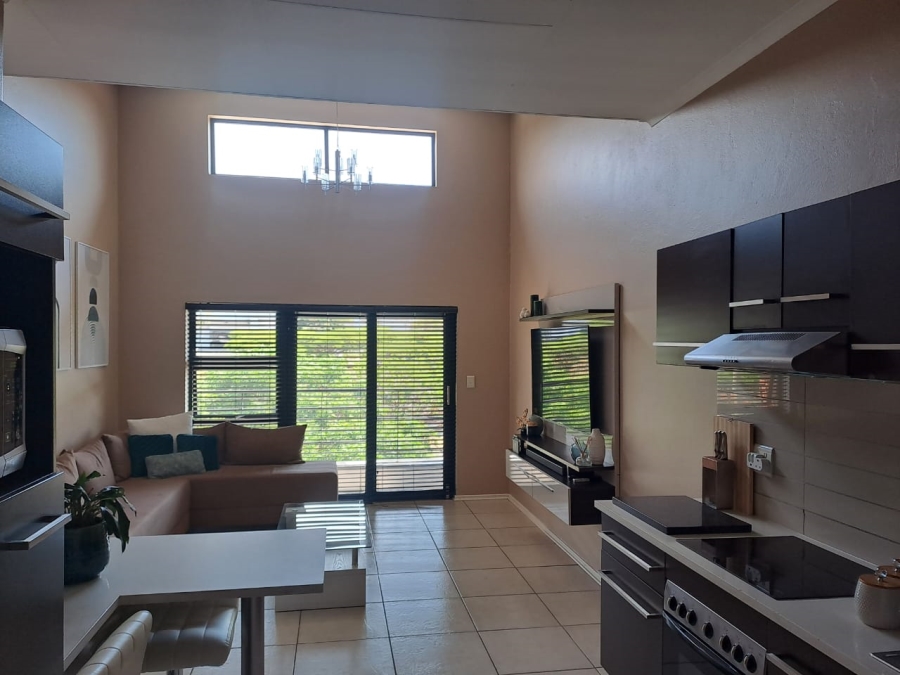 2 Bedroom Property for Sale in Greenstone Hill Gauteng