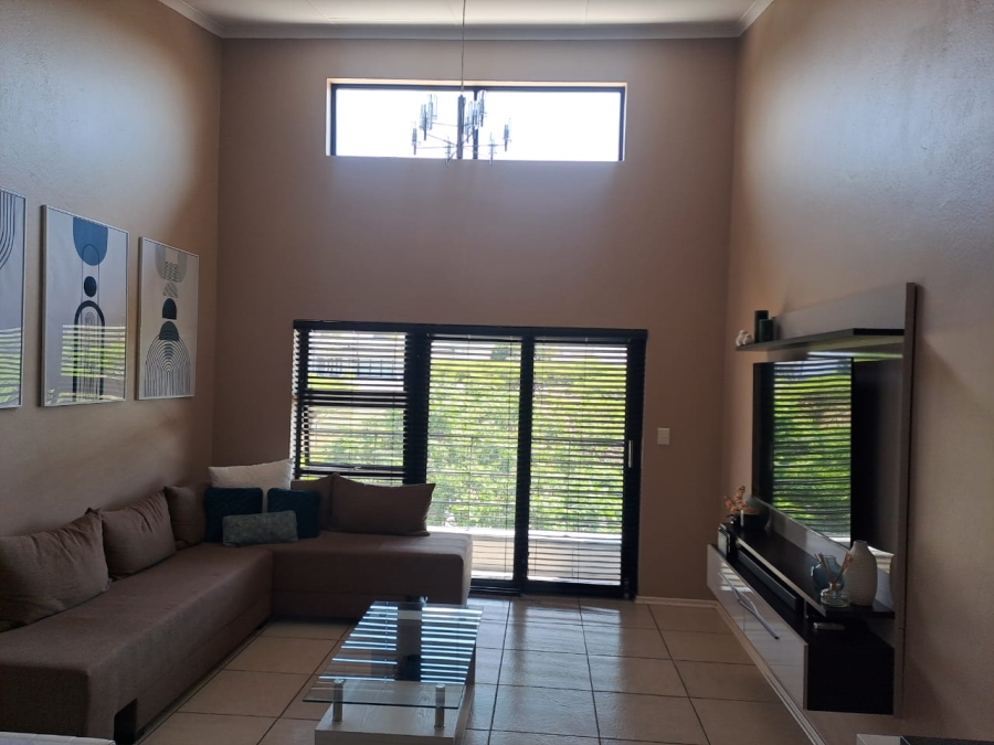 2 Bedroom Property for Sale in Greenstone Hill Gauteng