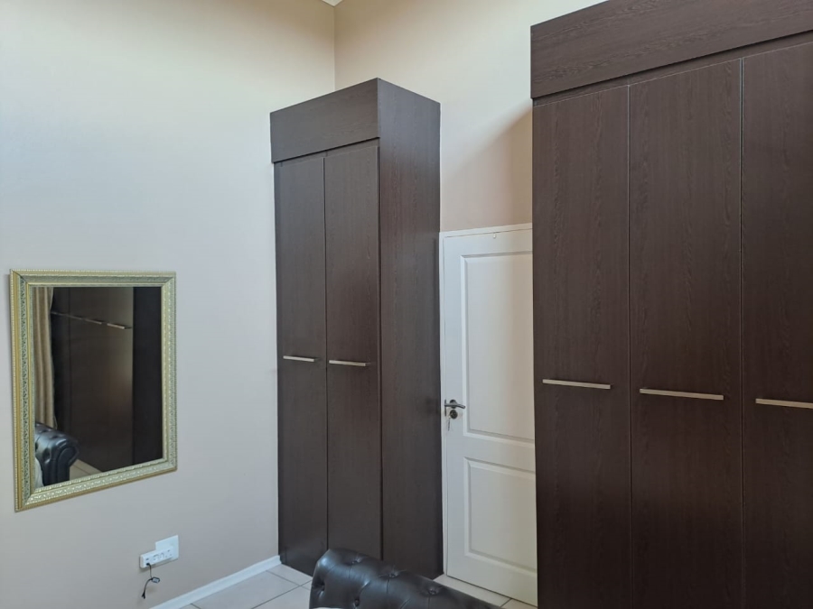 2 Bedroom Property for Sale in Greenstone Hill Gauteng