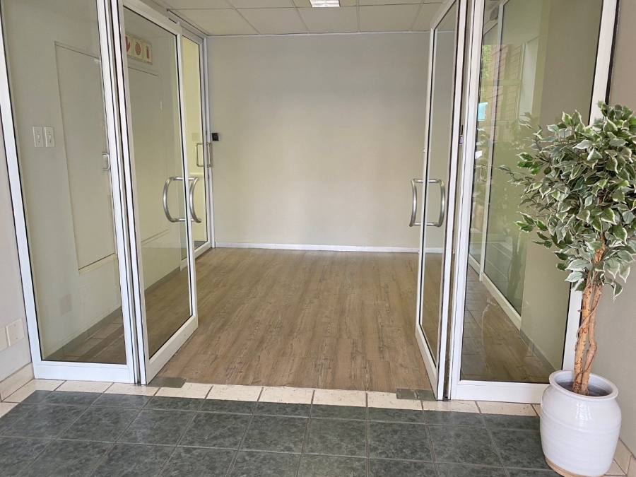 To Let commercial Property for Rent in Fourways Gauteng