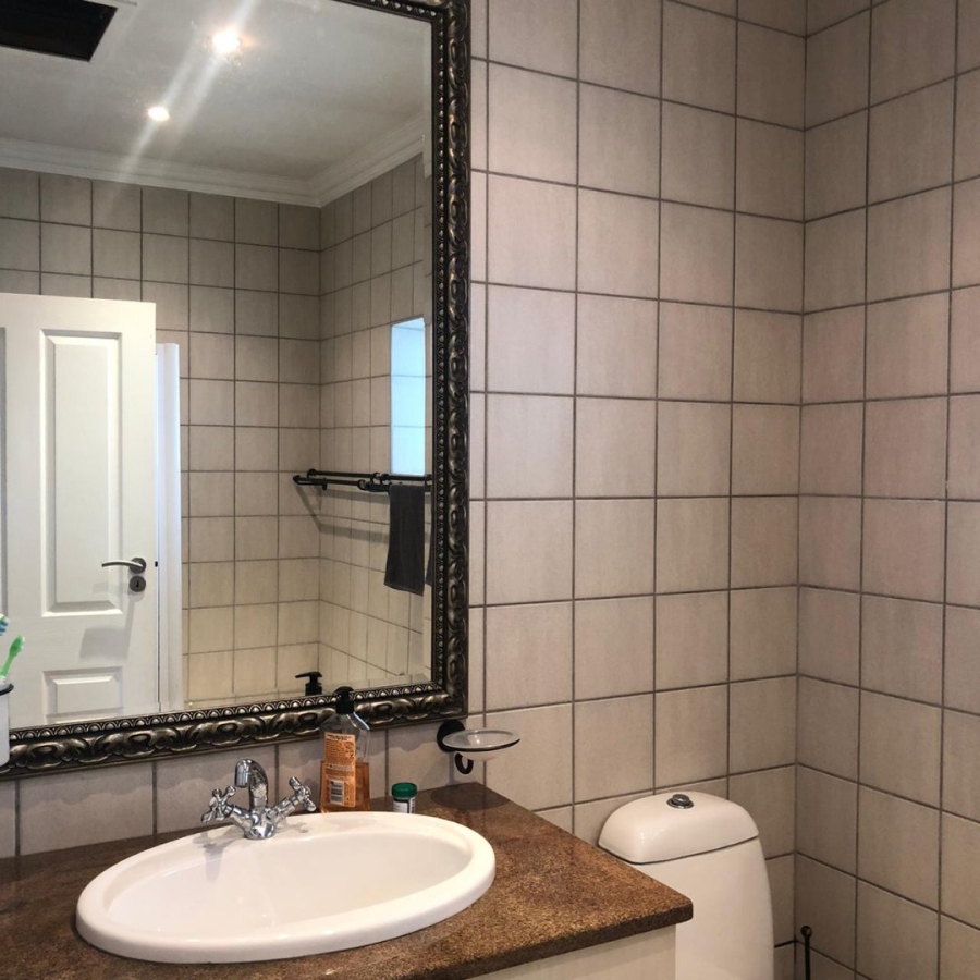 To Let 5 Bedroom Property for Rent in Bryanston Gauteng