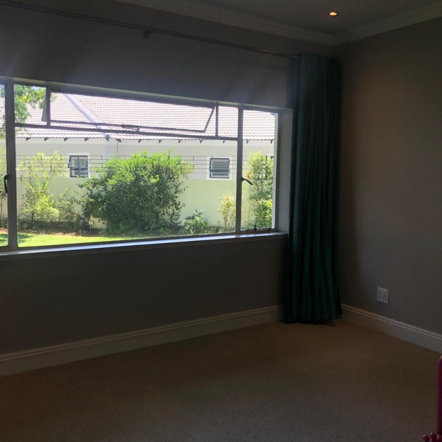 To Let 5 Bedroom Property for Rent in Bryanston Gauteng