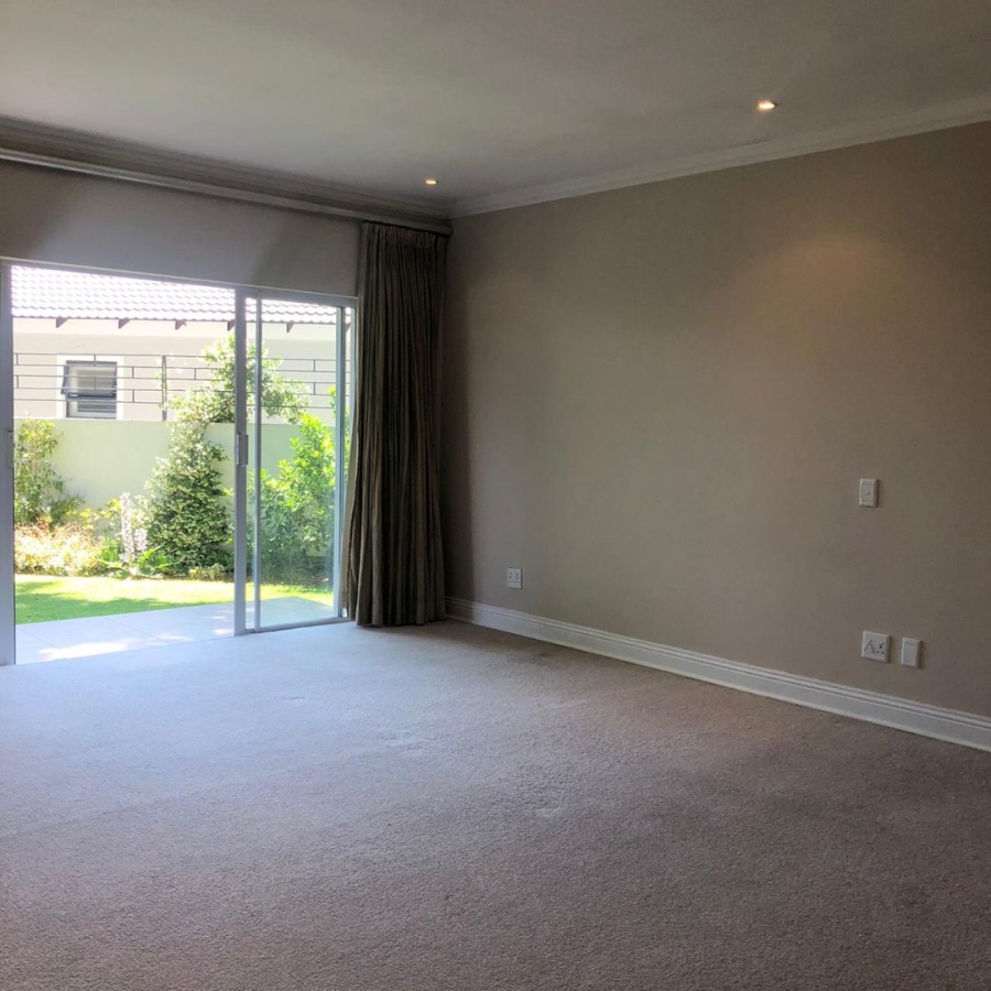 To Let 5 Bedroom Property for Rent in Bryanston Gauteng