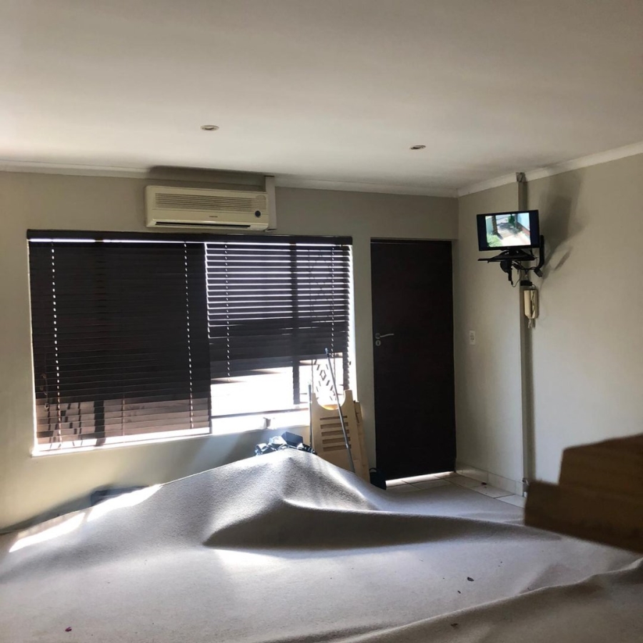 To Let 5 Bedroom Property for Rent in Bryanston Gauteng