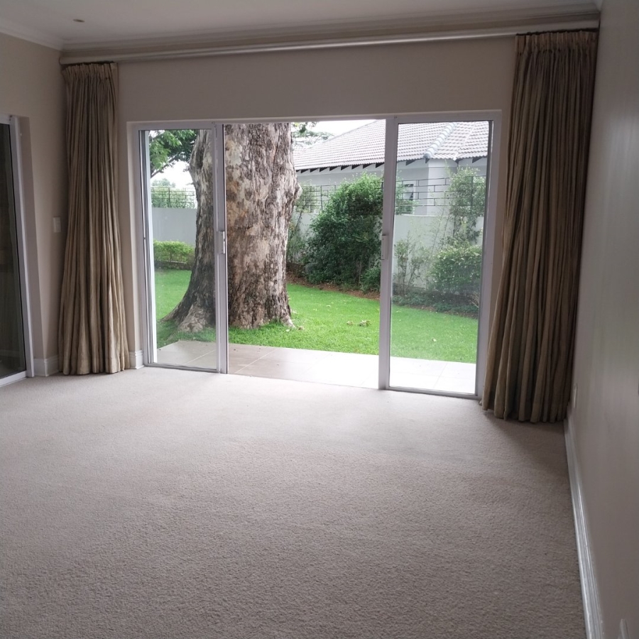 To Let 5 Bedroom Property for Rent in Bryanston Gauteng