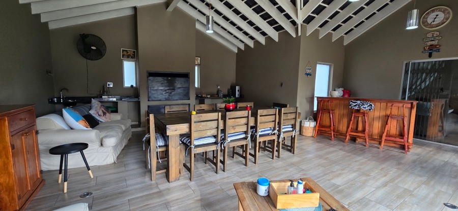 3 Bedroom Property for Sale in Brackendowns Gauteng