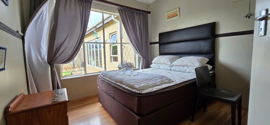 3 Bedroom Property for Sale in Brackendowns Gauteng