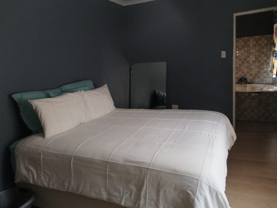 3 Bedroom Property for Sale in Protea Glen Gauteng