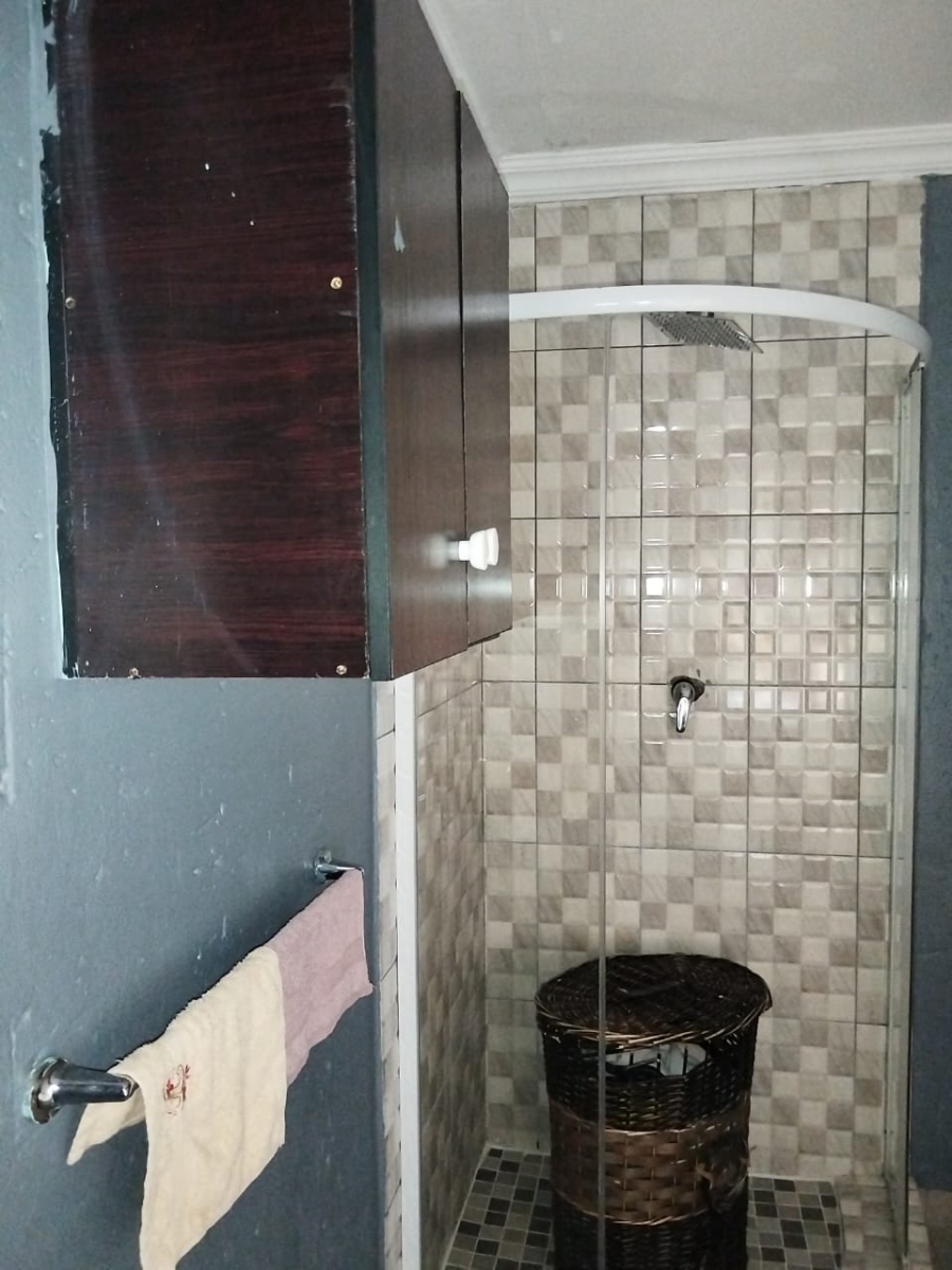 3 Bedroom Property for Sale in Protea Glen Gauteng