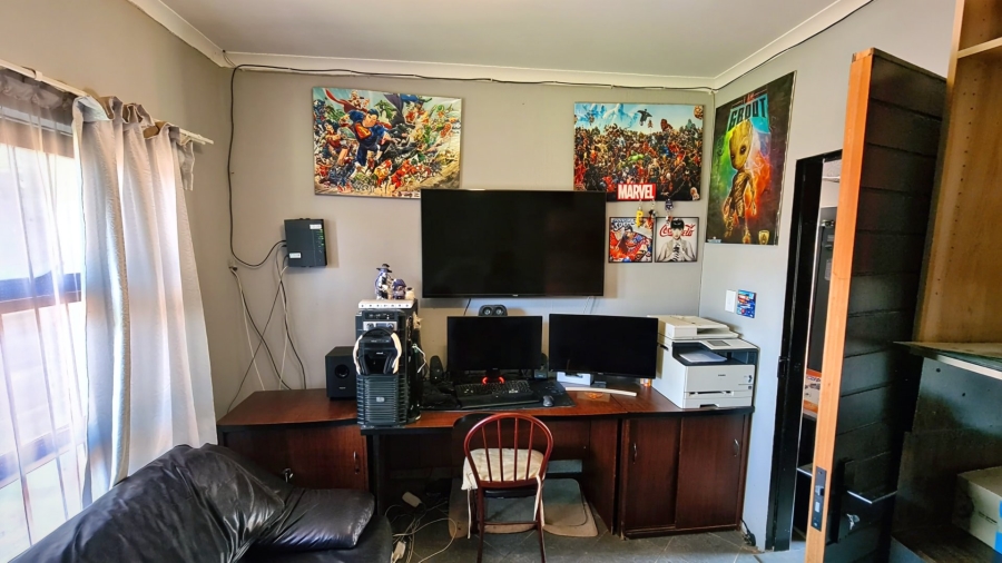 3 Bedroom Property for Sale in Doornpoort Gauteng