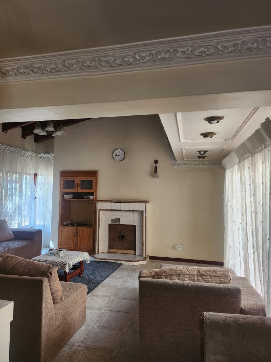 7 Bedroom Property for Sale in Marlboro Gardens Gauteng