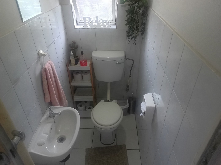 3 Bedroom Property for Sale in Moregloed Gauteng