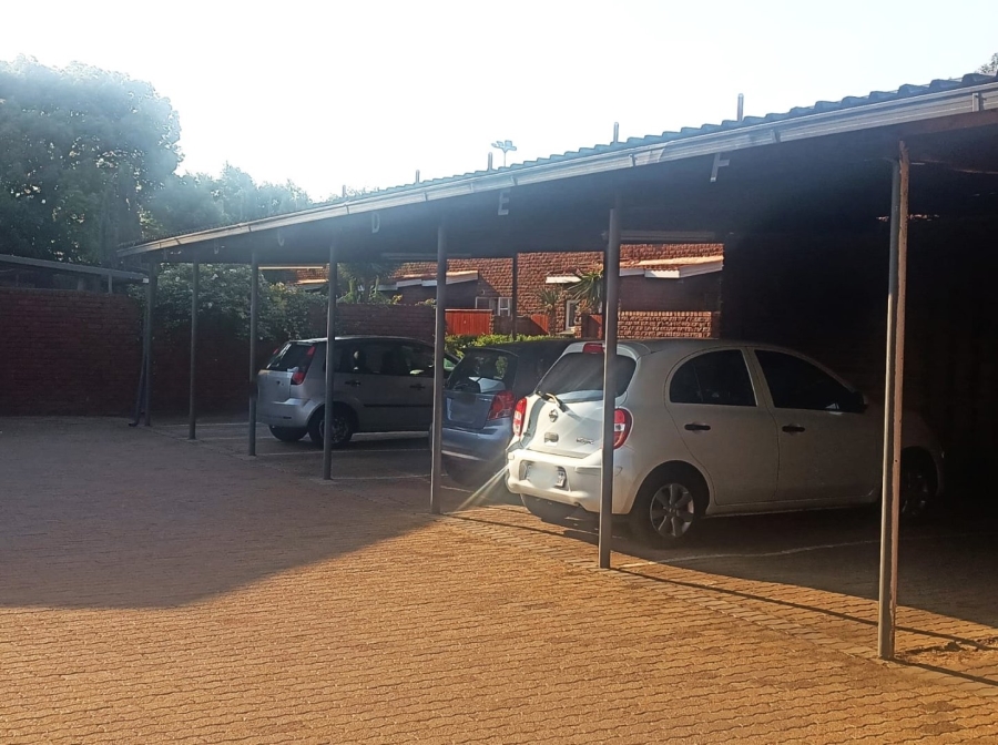 3 Bedroom Property for Sale in Moregloed Gauteng
