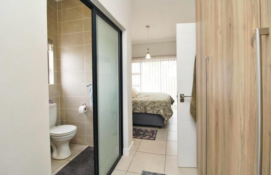 2 Bedroom Property for Sale in Linbro Park Gauteng