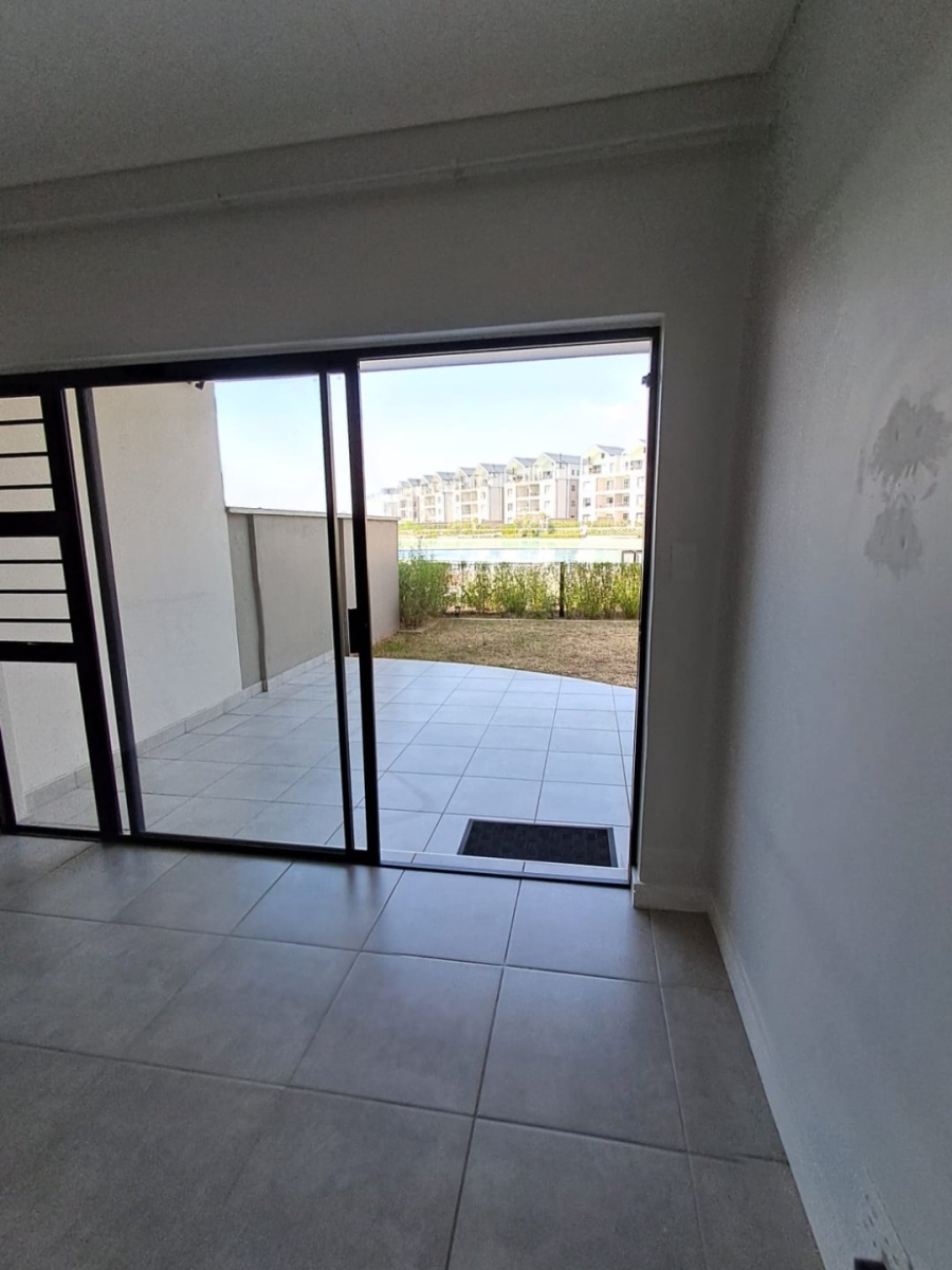 To Let 3 Bedroom Property for Rent in Waterfall Country Estate Gauteng