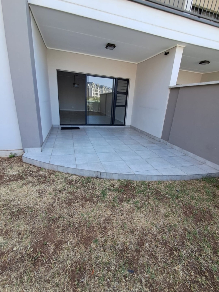 To Let 3 Bedroom Property for Rent in Waterfall Country Estate Gauteng