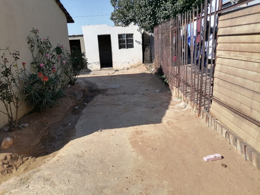 2 Bedroom Property for Sale in Rua Vista Gauteng