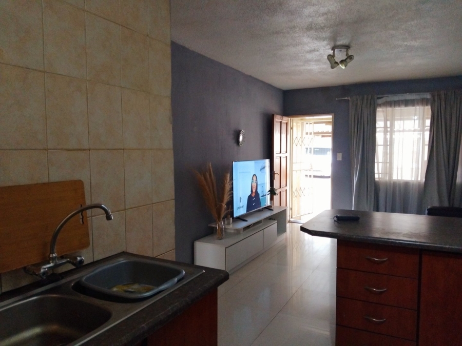 2 Bedroom Property for Sale in Elspark Gauteng