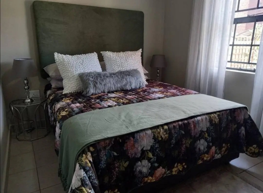2 Bedroom Property for Sale in Montana Tuine Gauteng